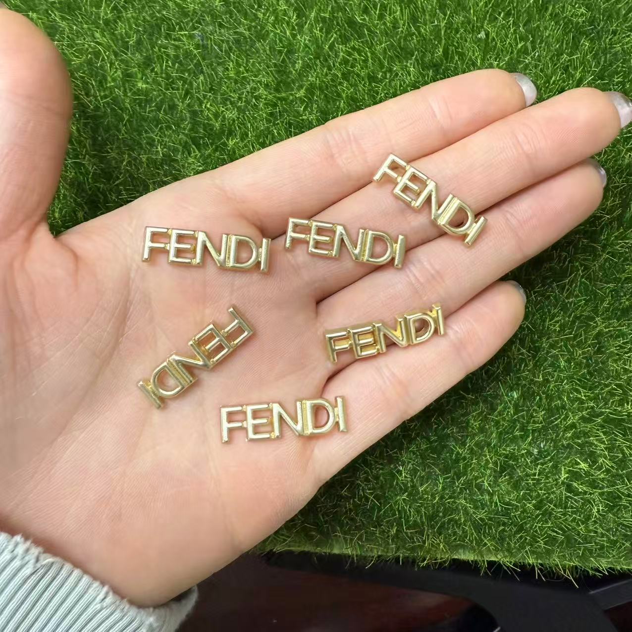 Metal Fendi 6pcs