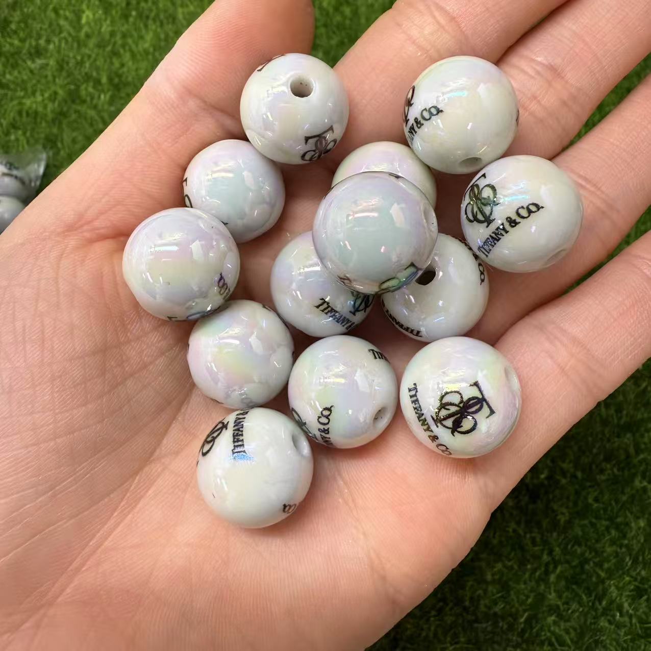 White Tiffany beads 50ml