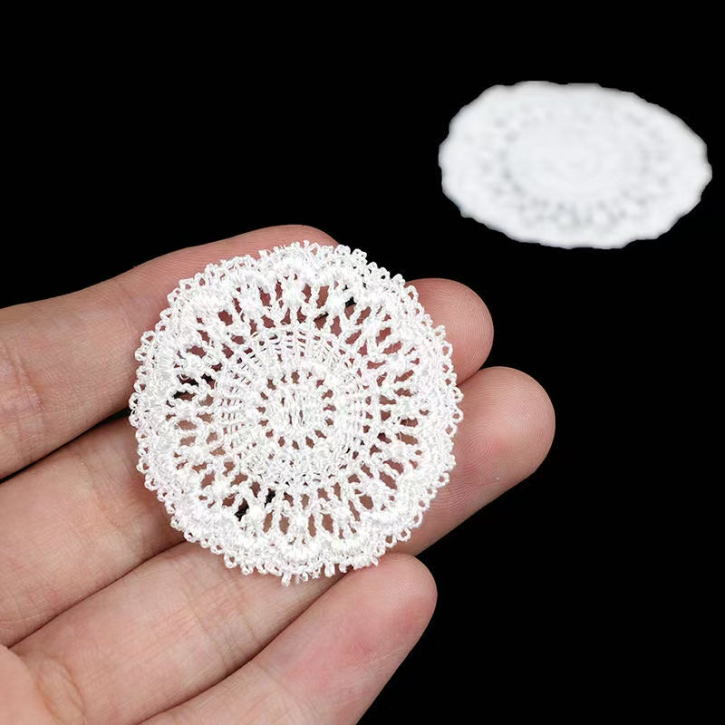 Mini dollhouse Doily charm