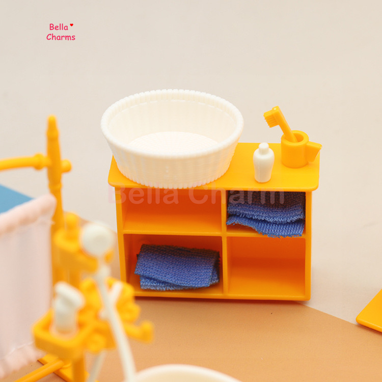 Mini Bathroom Set