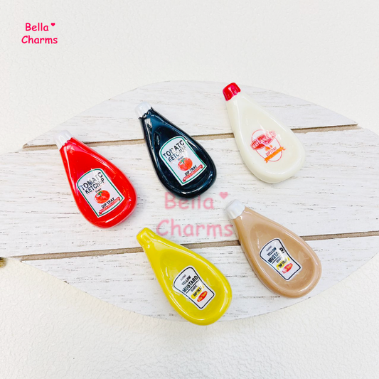 Squeeze Sauce Charm