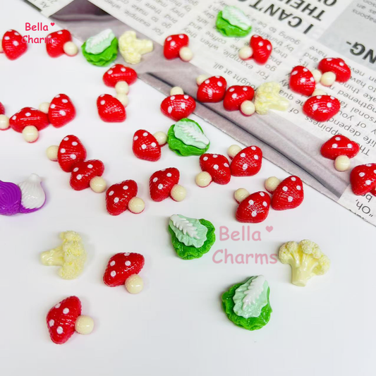 Mini veggie charm