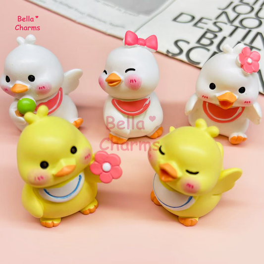 Cute chicks charm