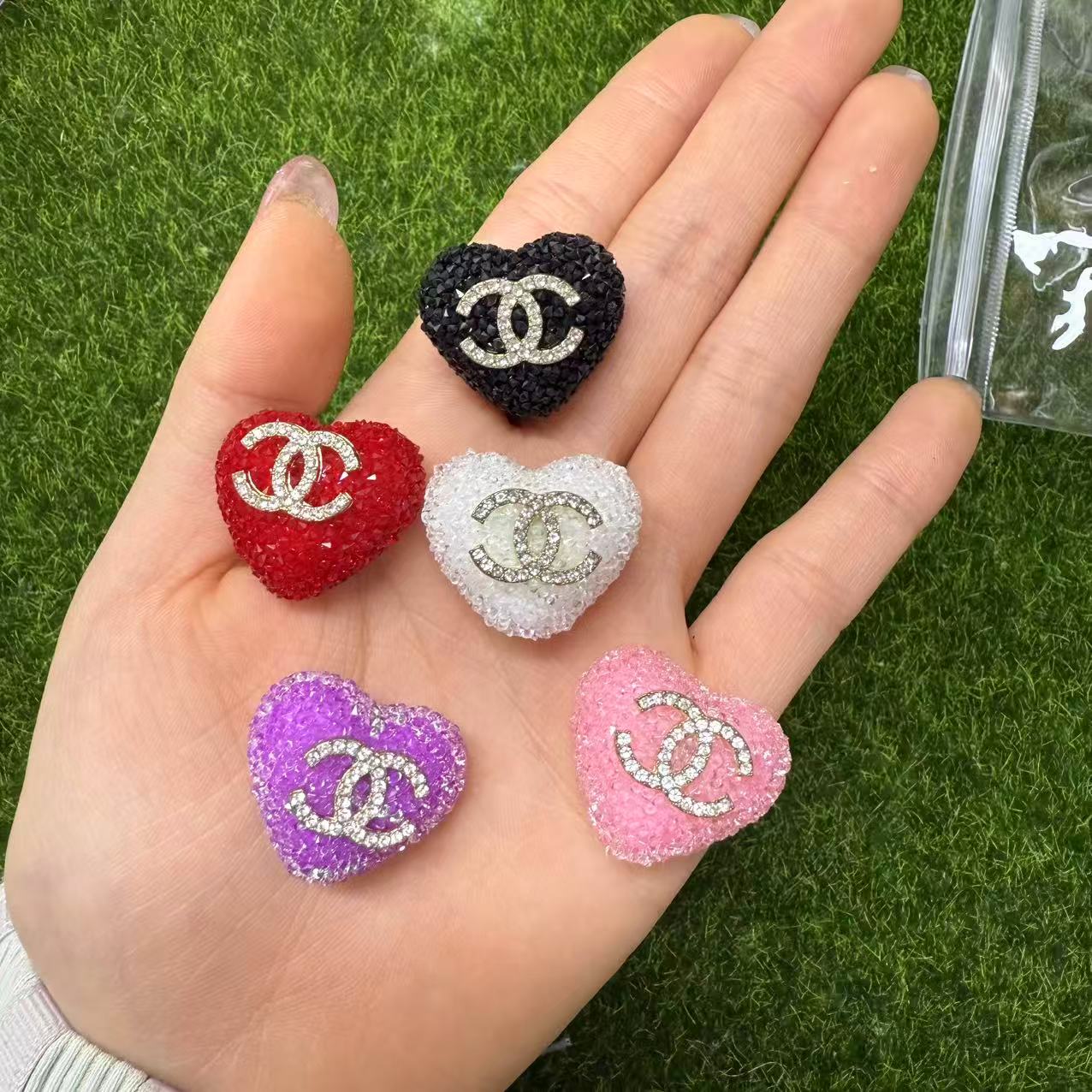 CC heart sugar beads 5pcs