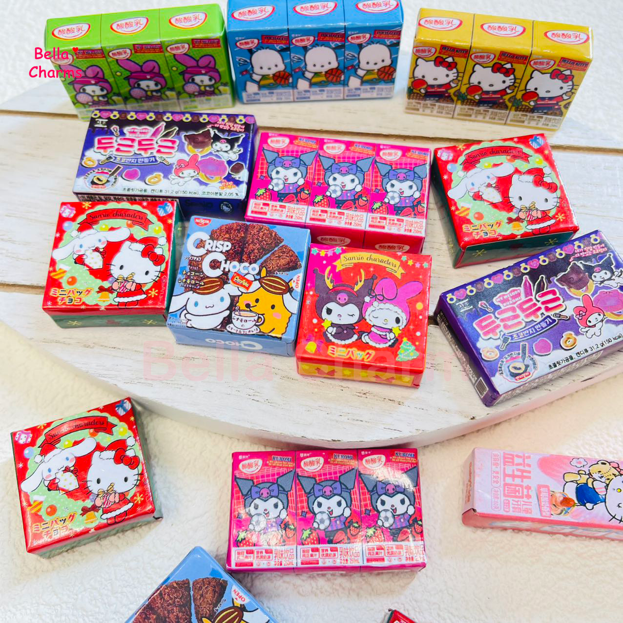 Sanrio Grocery Box Charm